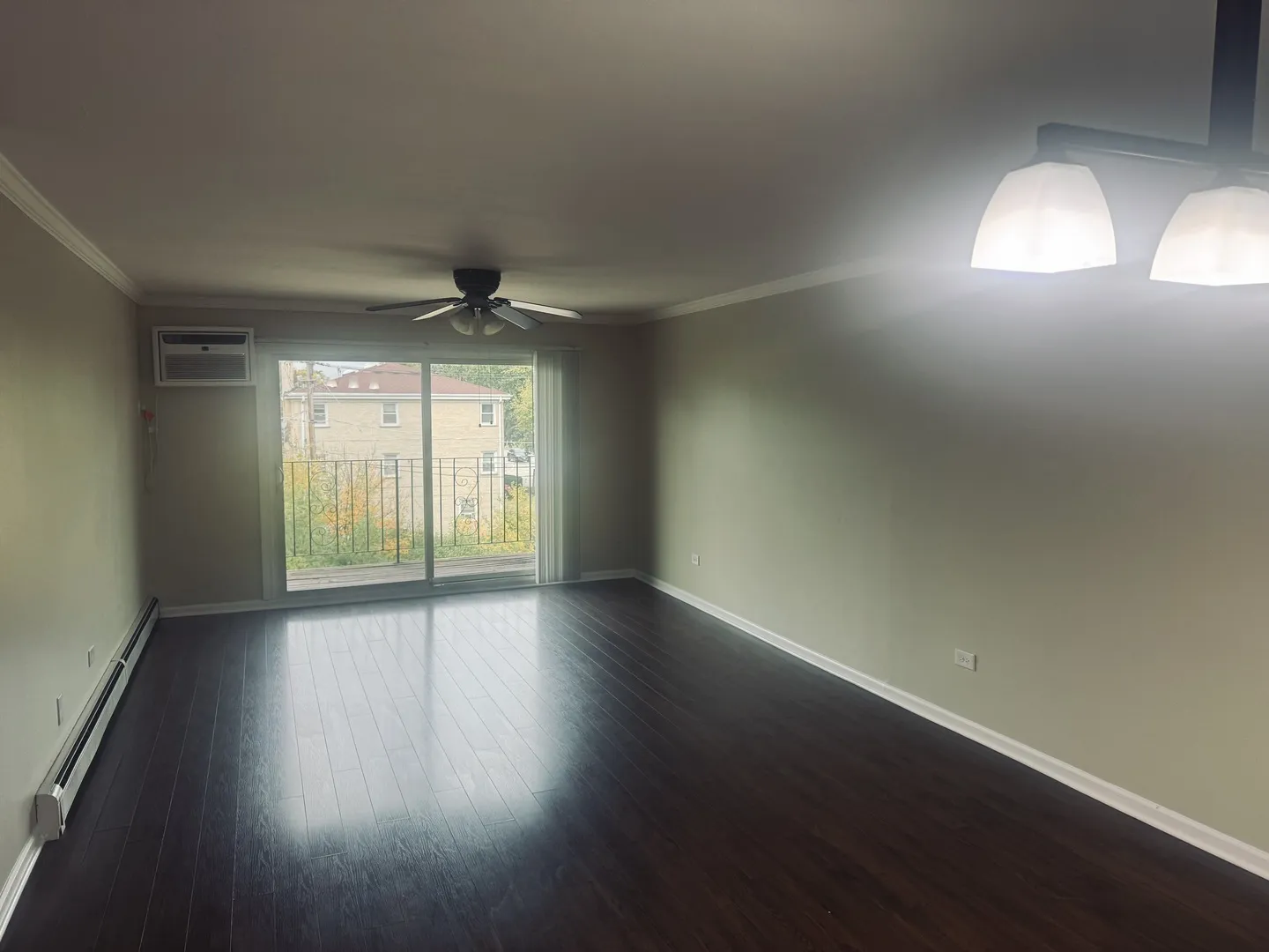 8970 N Parkside Ave, ,  60016, USA 60016-unit#304-Des Plaines-IL