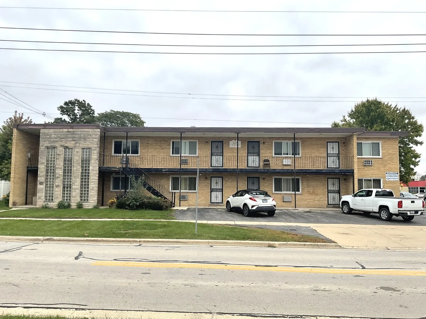 627 S Blanchard St, ,  60187, USA 60187-unit#B4-Wheaton-IL