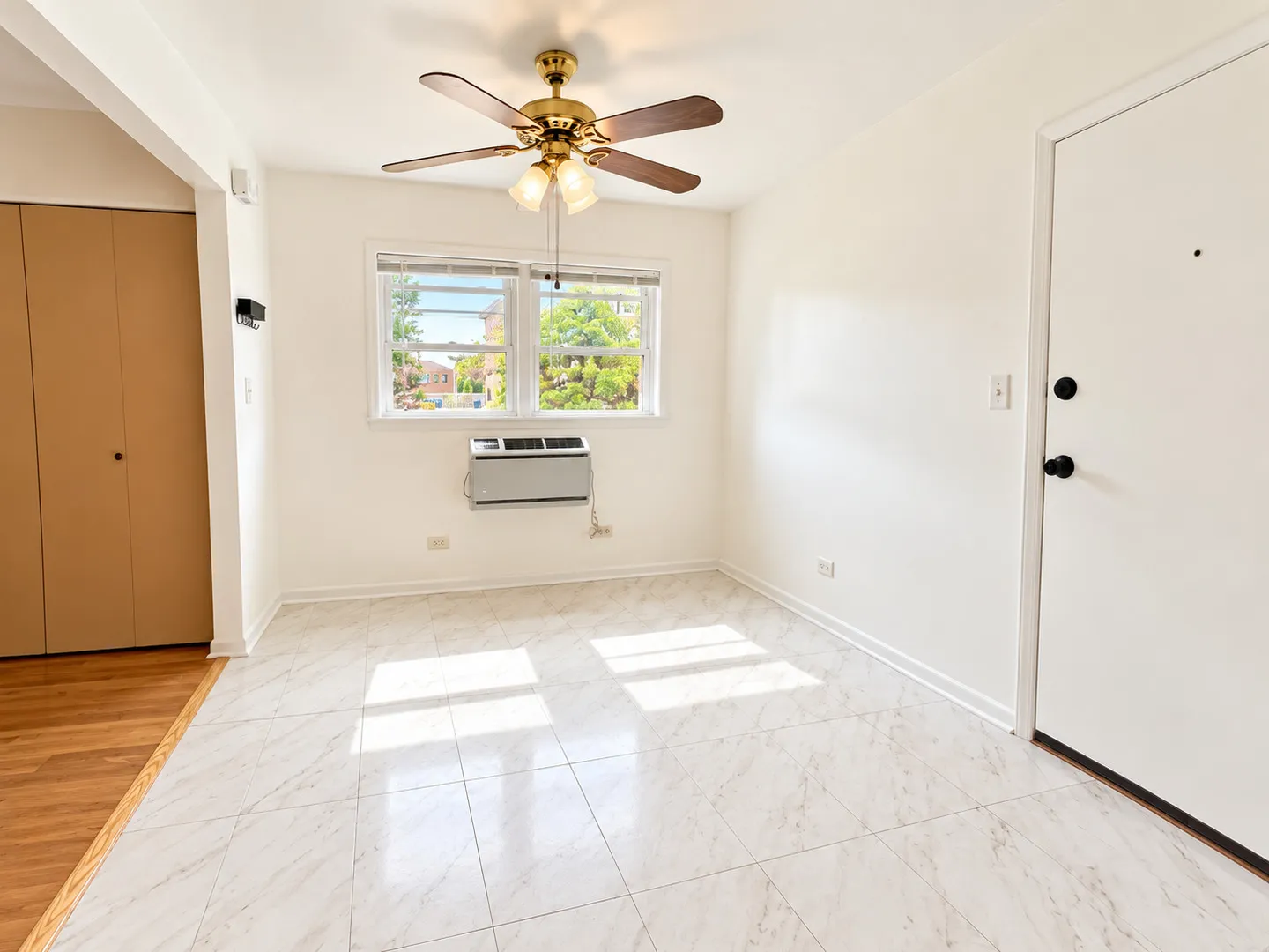 1145 Arnold Ct, ,  60016, USA 60016-unit#G-Des Plaines-IL