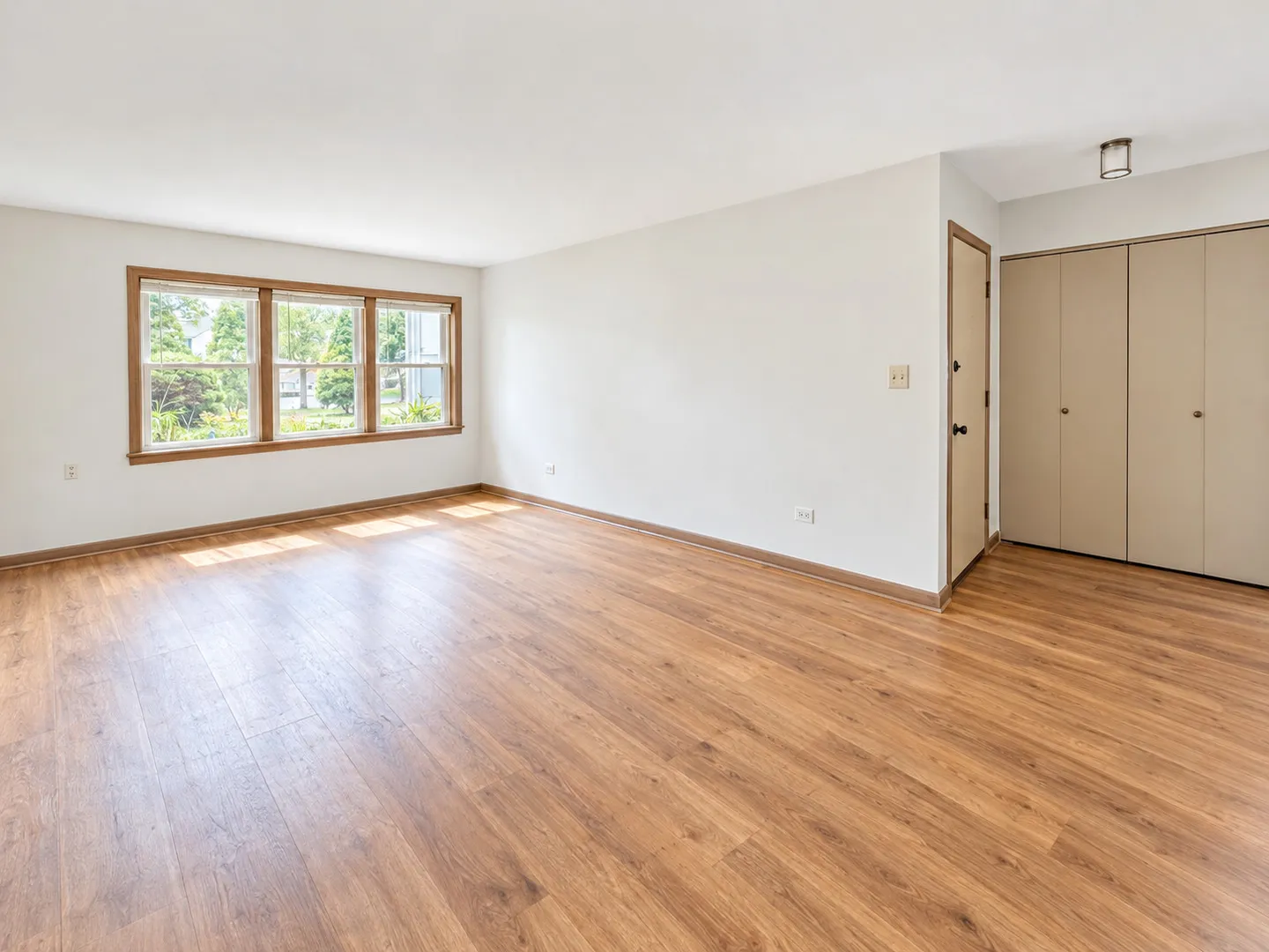 1145 Arnold Ct, ,  60016, USA 60016-unit#G-Des Plaines-IL