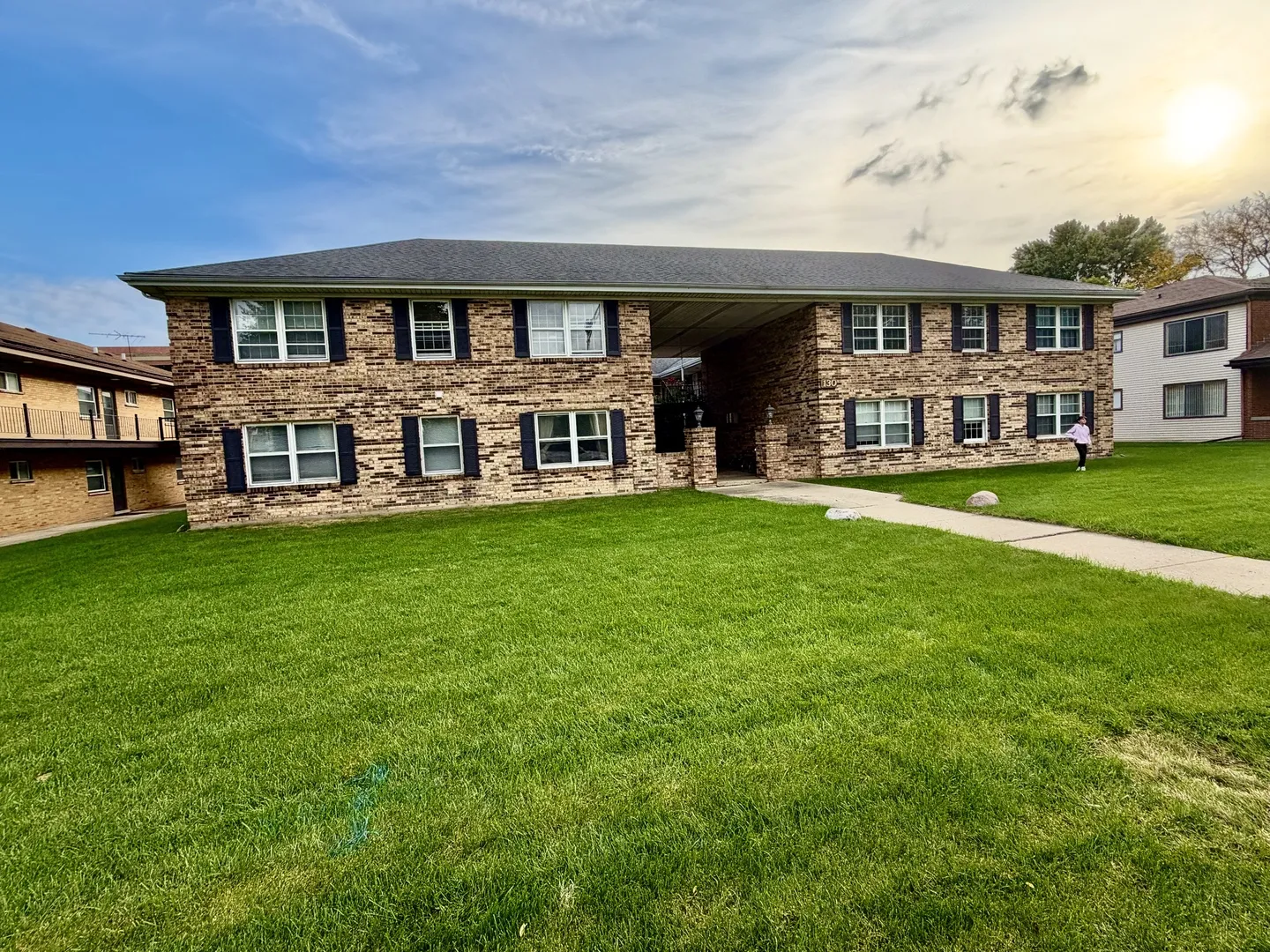 130 Douglas Ave, , 60540, USA 60540-unit#4-Naperville-IL