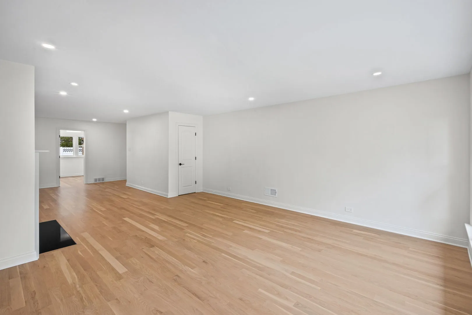 624 S Madison Ave, ,  60525, USA 60525-La Grange-IL