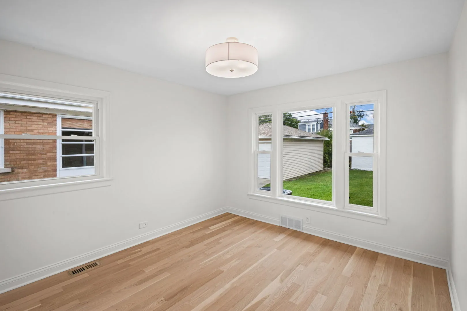 624 S Madison Ave, ,  60525, USA 60525-La Grange-IL