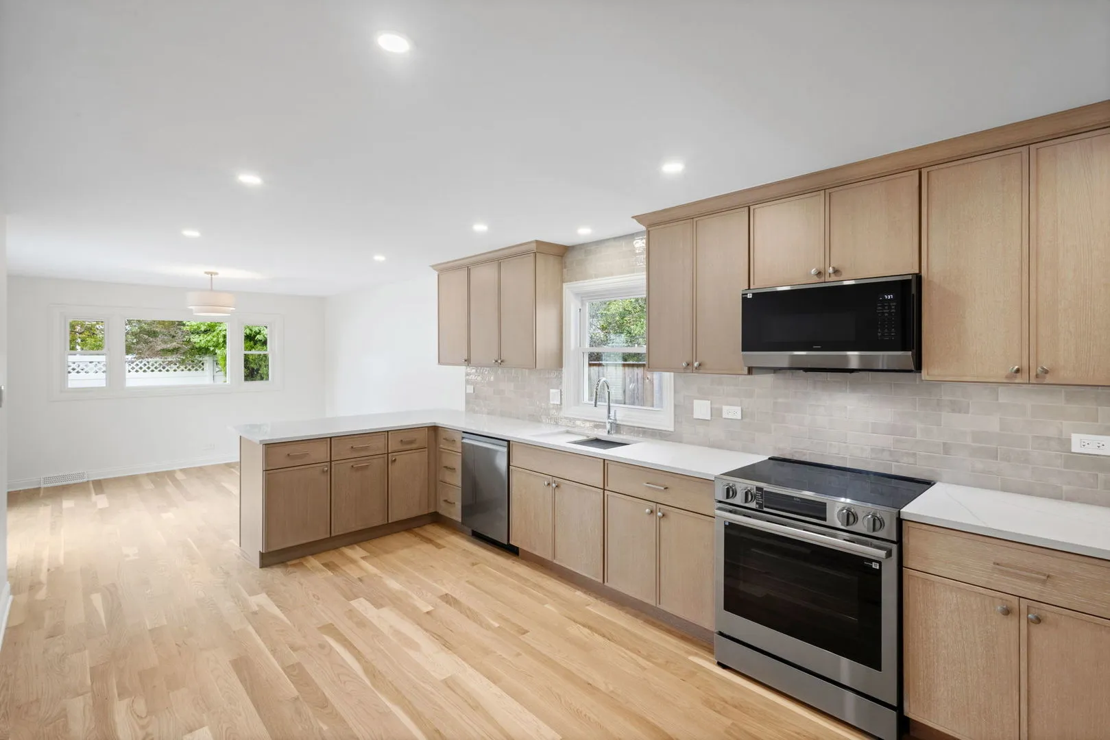 624 S Madison Ave, ,  60525, USA 60525-La Grange-IL