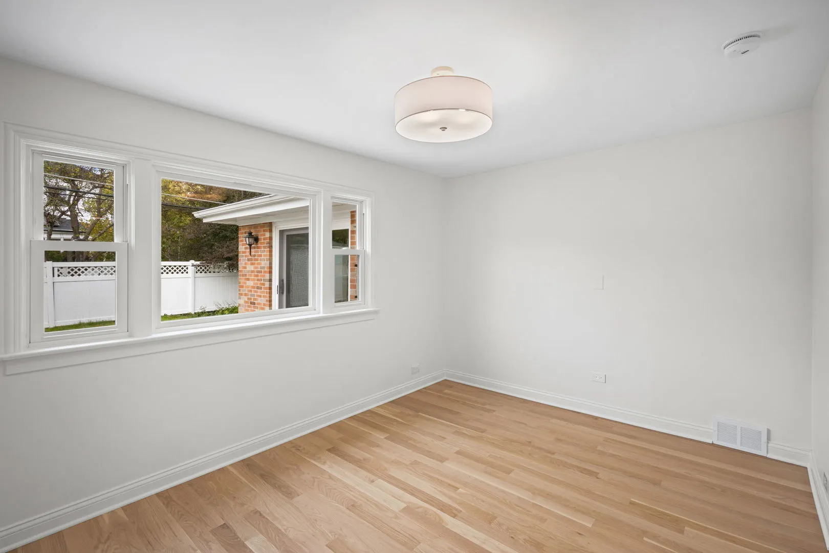624 S Madison Ave, ,  60525, USA 60525-La Grange-IL