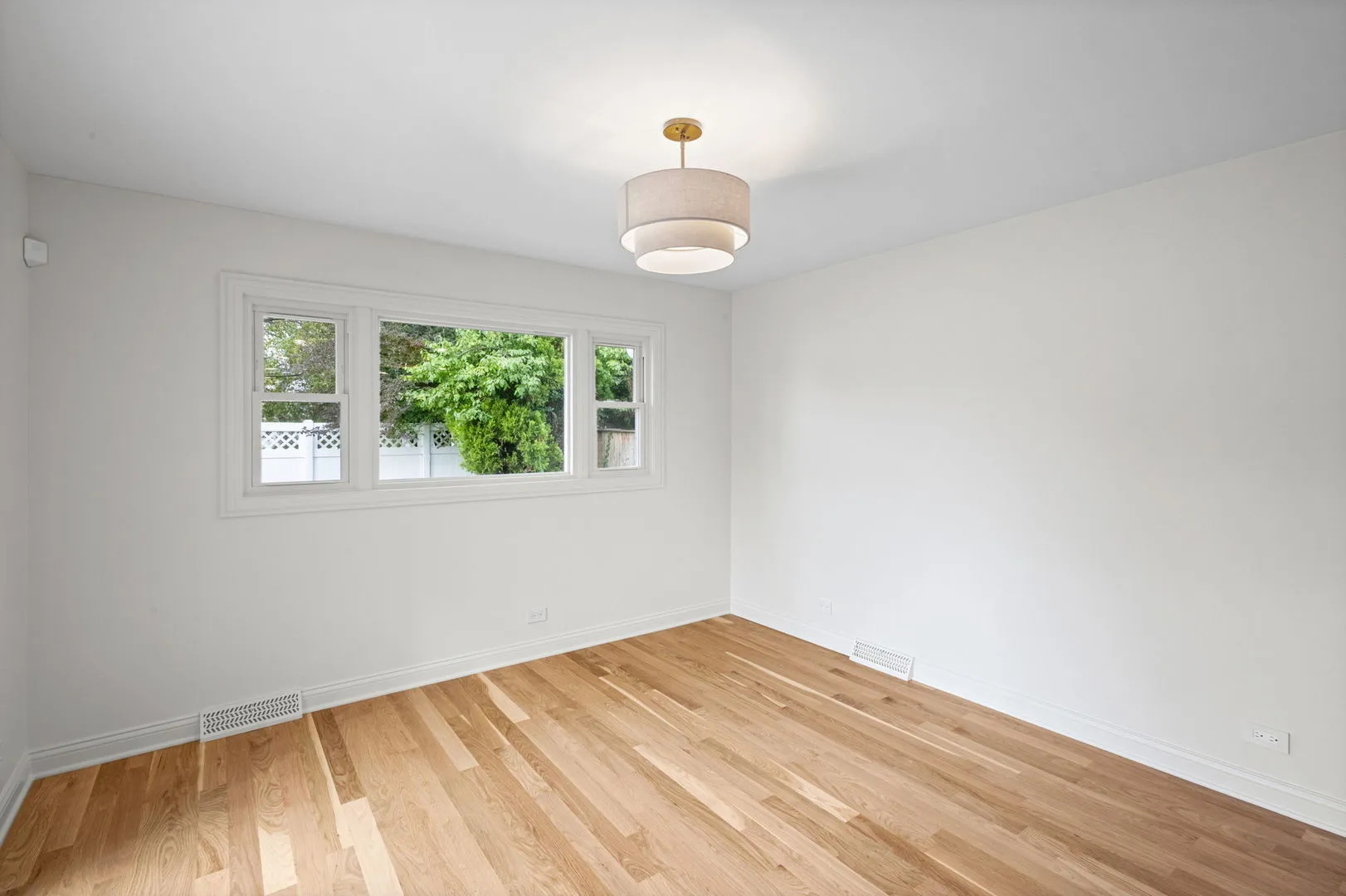 624 S Madison Ave, ,  60525, USA 60525-La Grange-IL