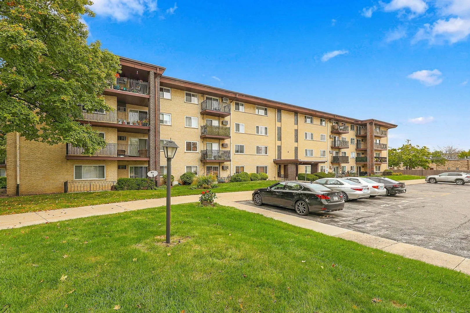 535 S Cleveland Ave, , 60005, USA 60005-unit#305-Arlington Heights-IL