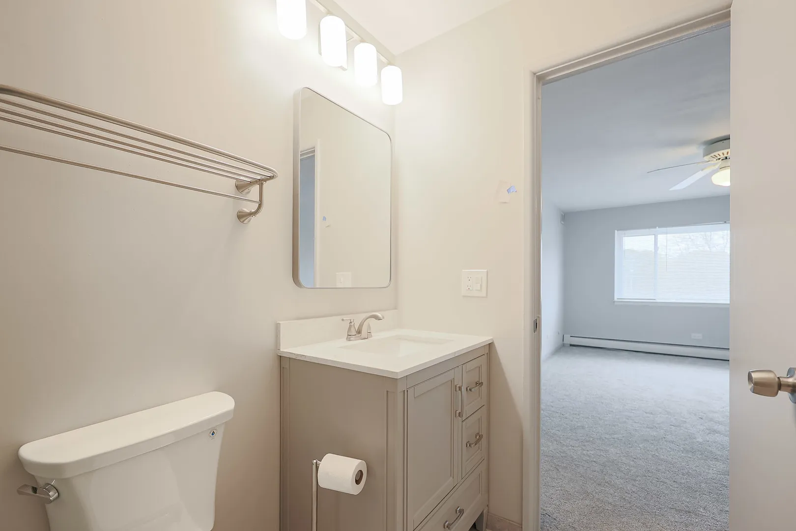 535 S Cleveland Ave, , 60005, USA 60005-unit#305-Arlington Heights-IL