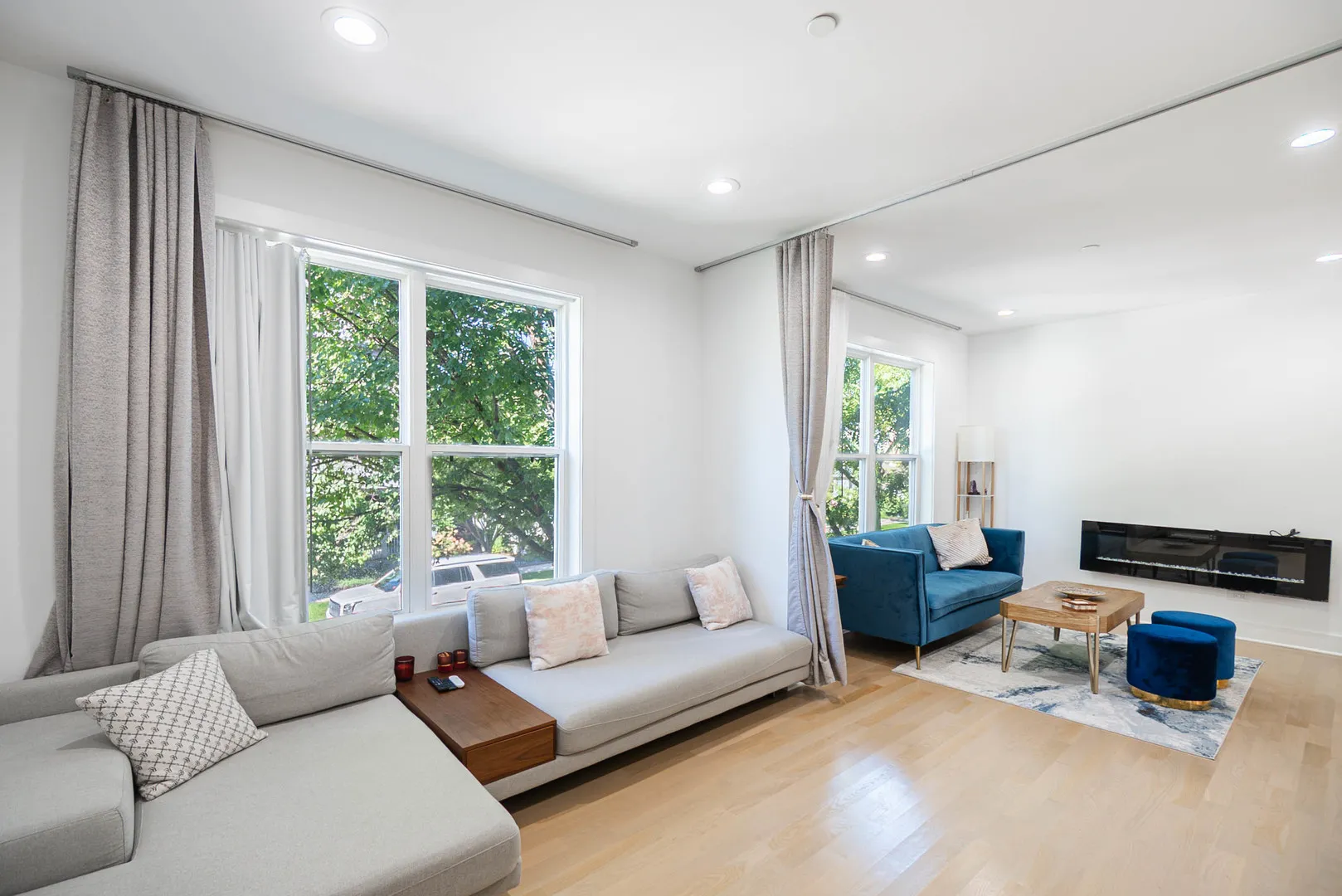 8127 Floral Ave, , 60077, USA 60077-Skokie-IL