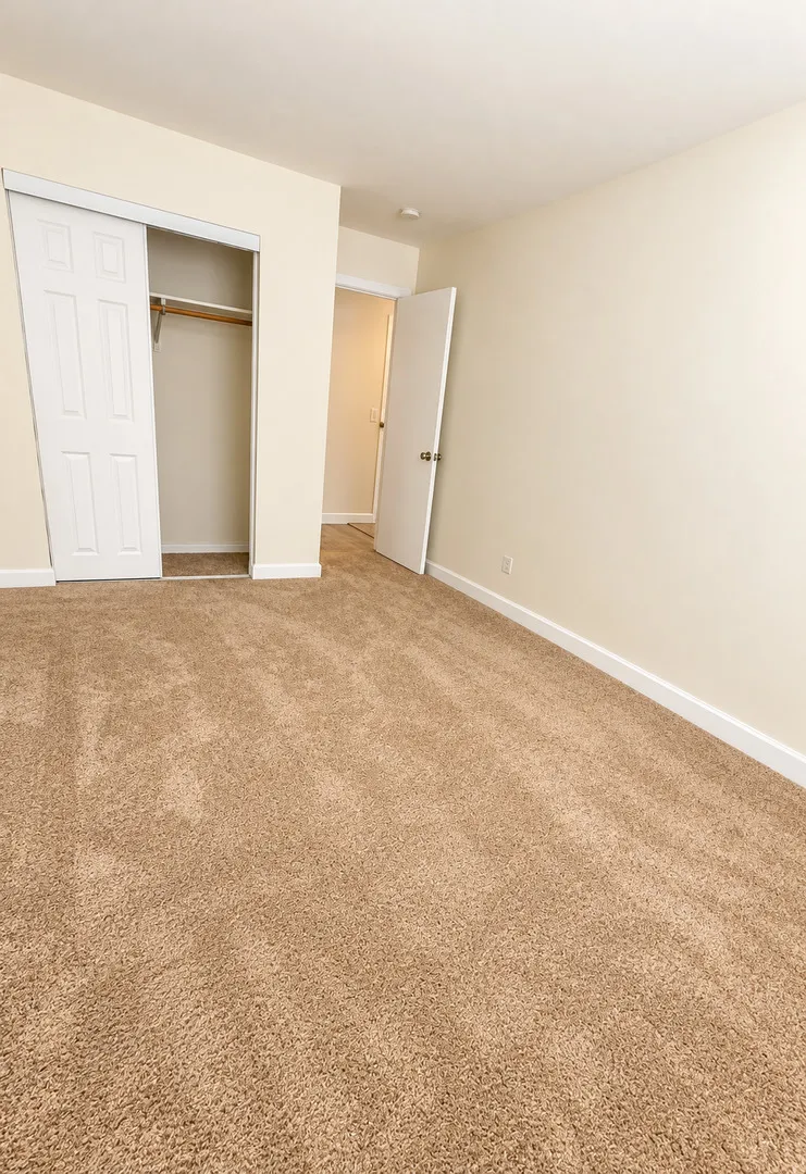 1039 College Ave, ,  60187, USA 60187-unit#3W-Wheaton-IL