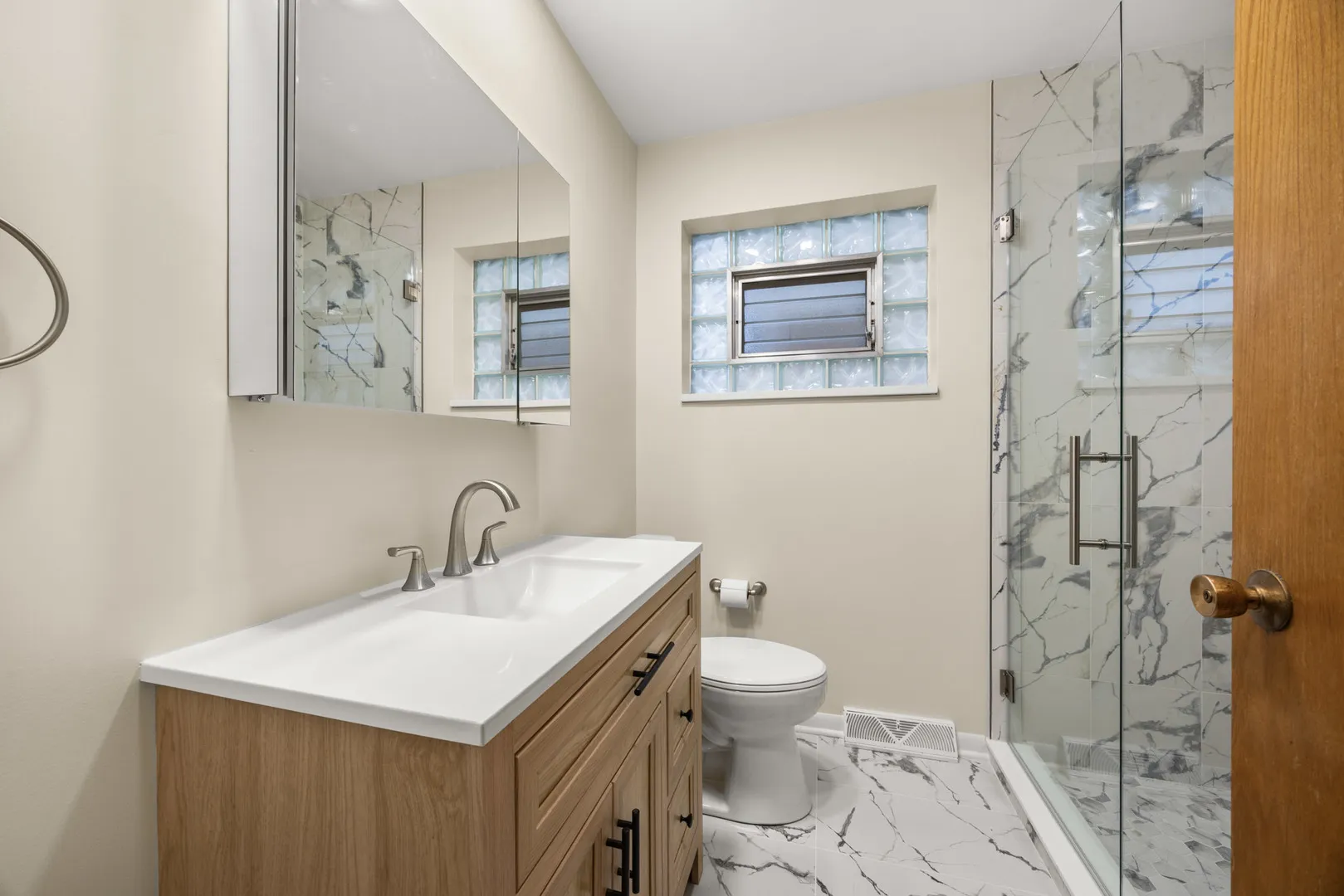 3927 N Pontiac Ave, , 60634, USA 60634-Chicago-IL