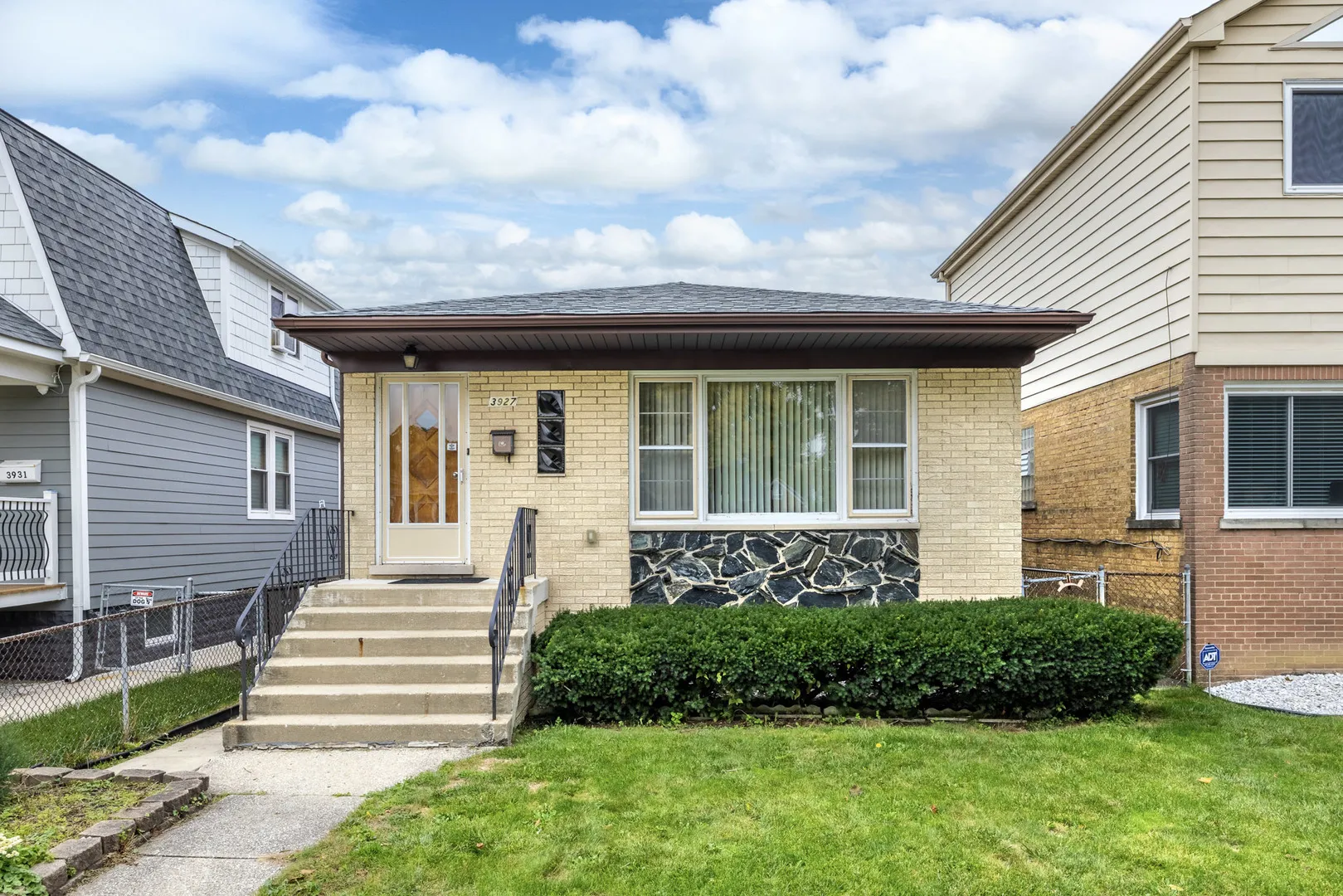 3927 N Pontiac Ave, ,  60634, USA 60634-Chicago-IL