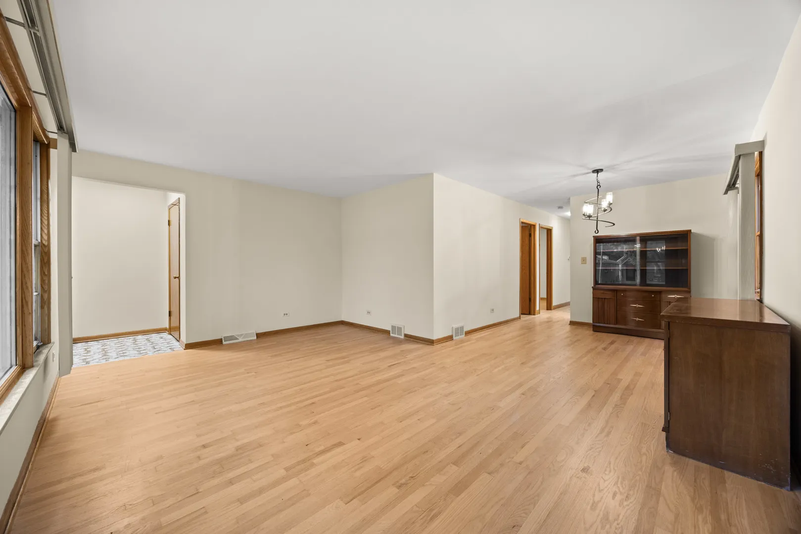 3927 N Pontiac Ave, ,  60634, USA 60634-Chicago-IL