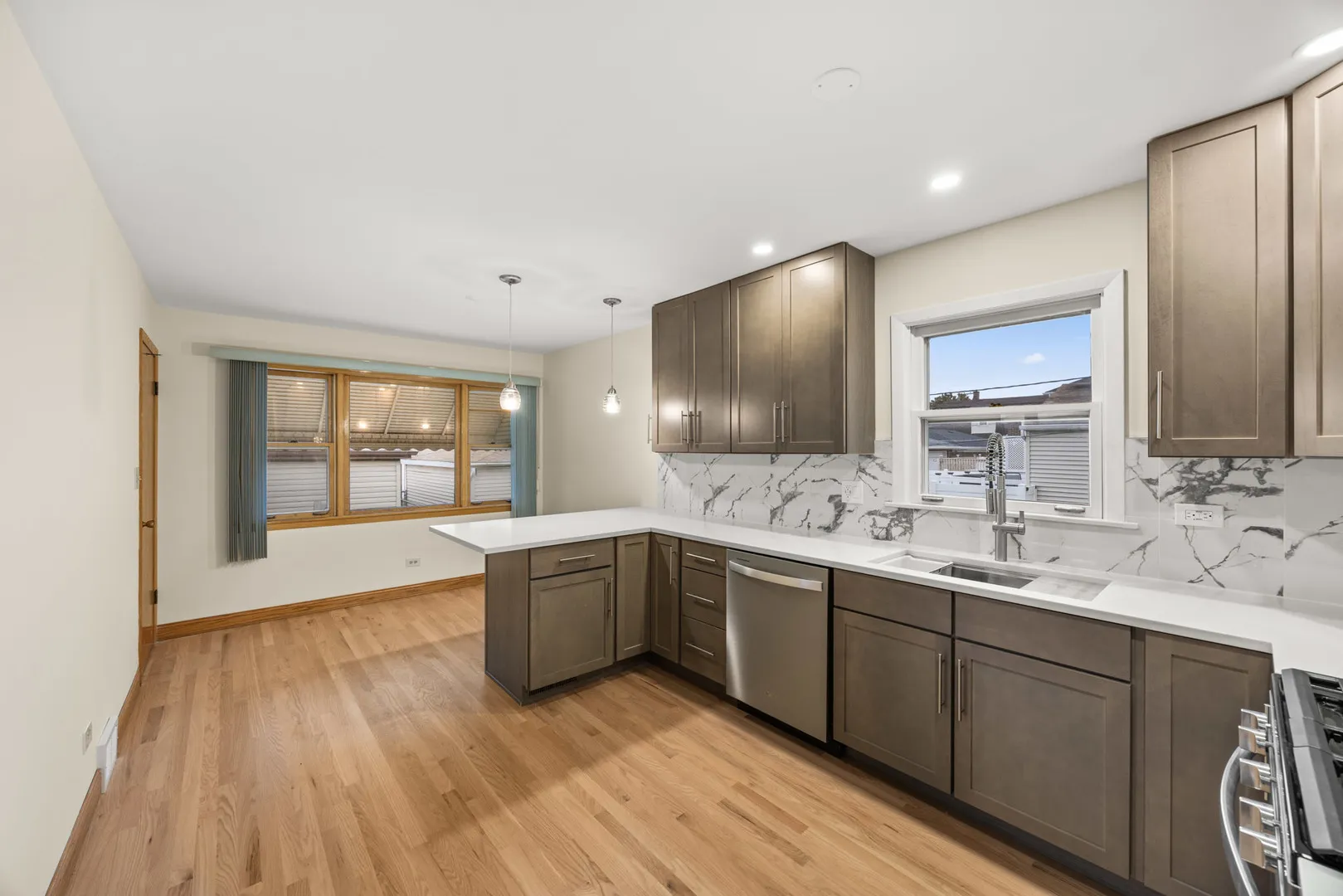 3927 N Pontiac Ave, ,  60634, USA 60634-Chicago-IL