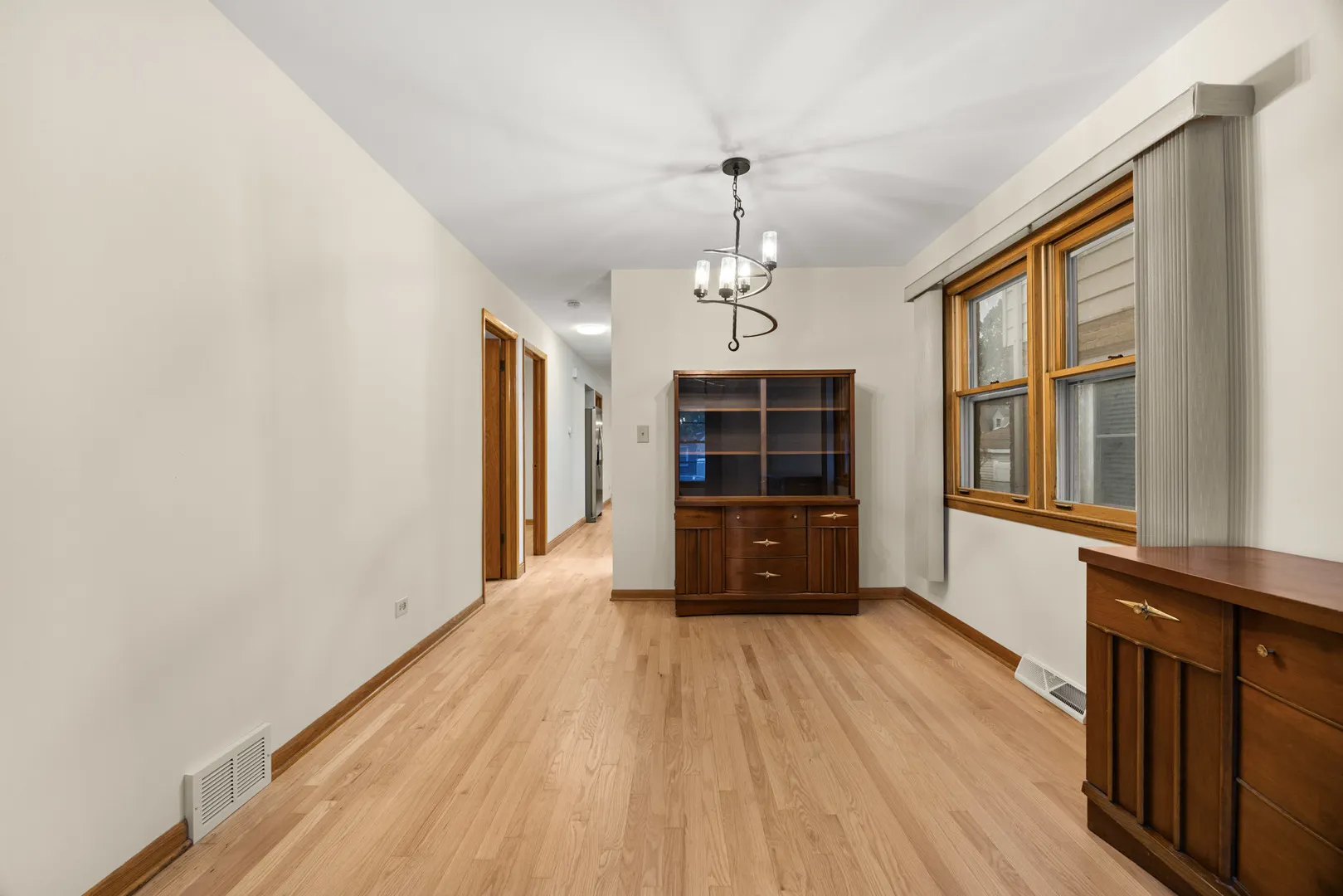 3927 N Pontiac Ave, ,  60634, USA 60634-Chicago-IL