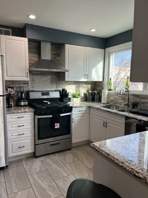 8835 Lavergne Ave, , 60077, USA 60077-unit#2S-Skokie-IL