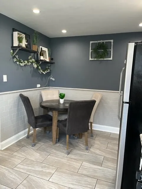 8835 Lavergne Ave, , 60077, USA 60077-unit#2S-Skokie-IL