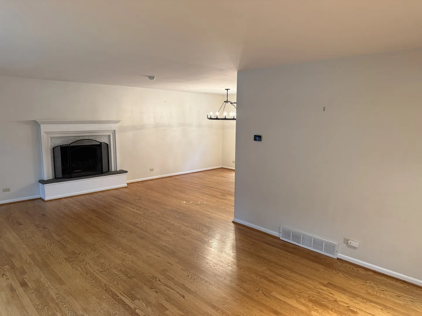 864 Bittersweet Dr, , 60062, USA 60062-Northbrook-IL