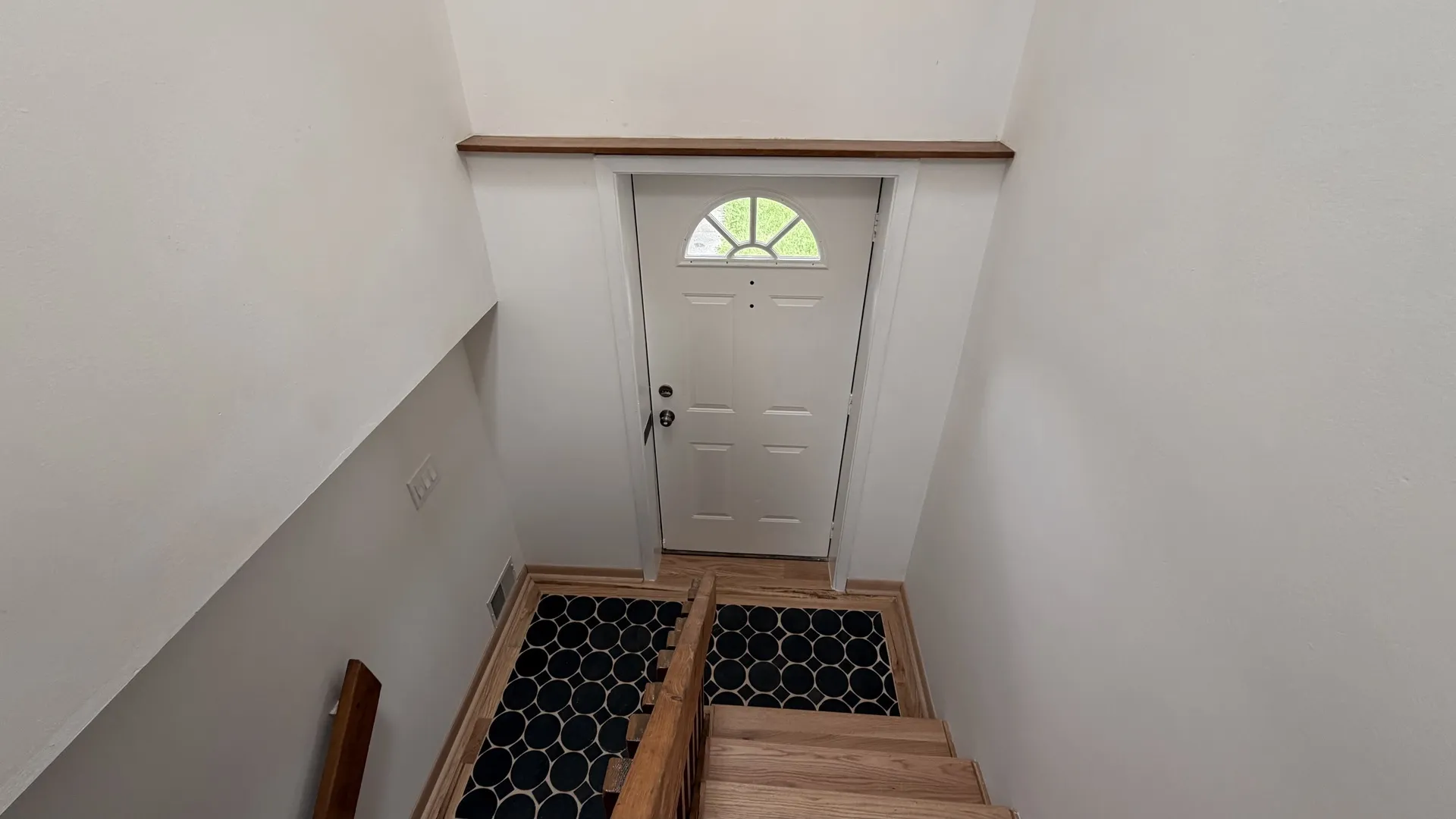 23689 N Midlothian Rd, ,  60047, USA 60047-Lake Zurich-IL
