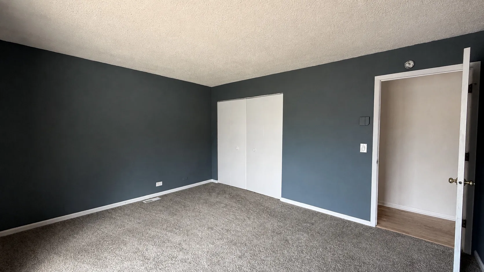 23689 N Midlothian Rd, ,  60047, USA 60047-Lake Zurich-IL
