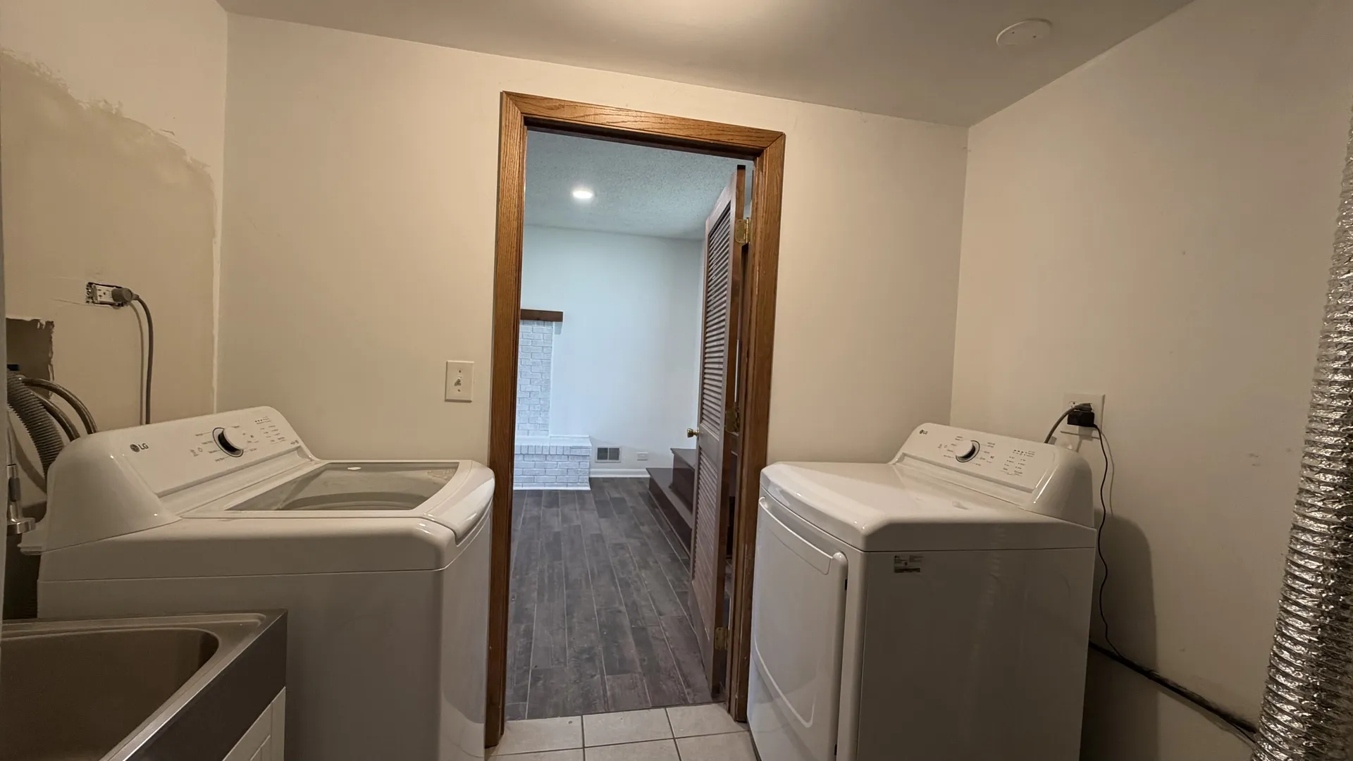 23689 N Midlothian Rd, ,  60047, USA 60047-Lake Zurich-IL