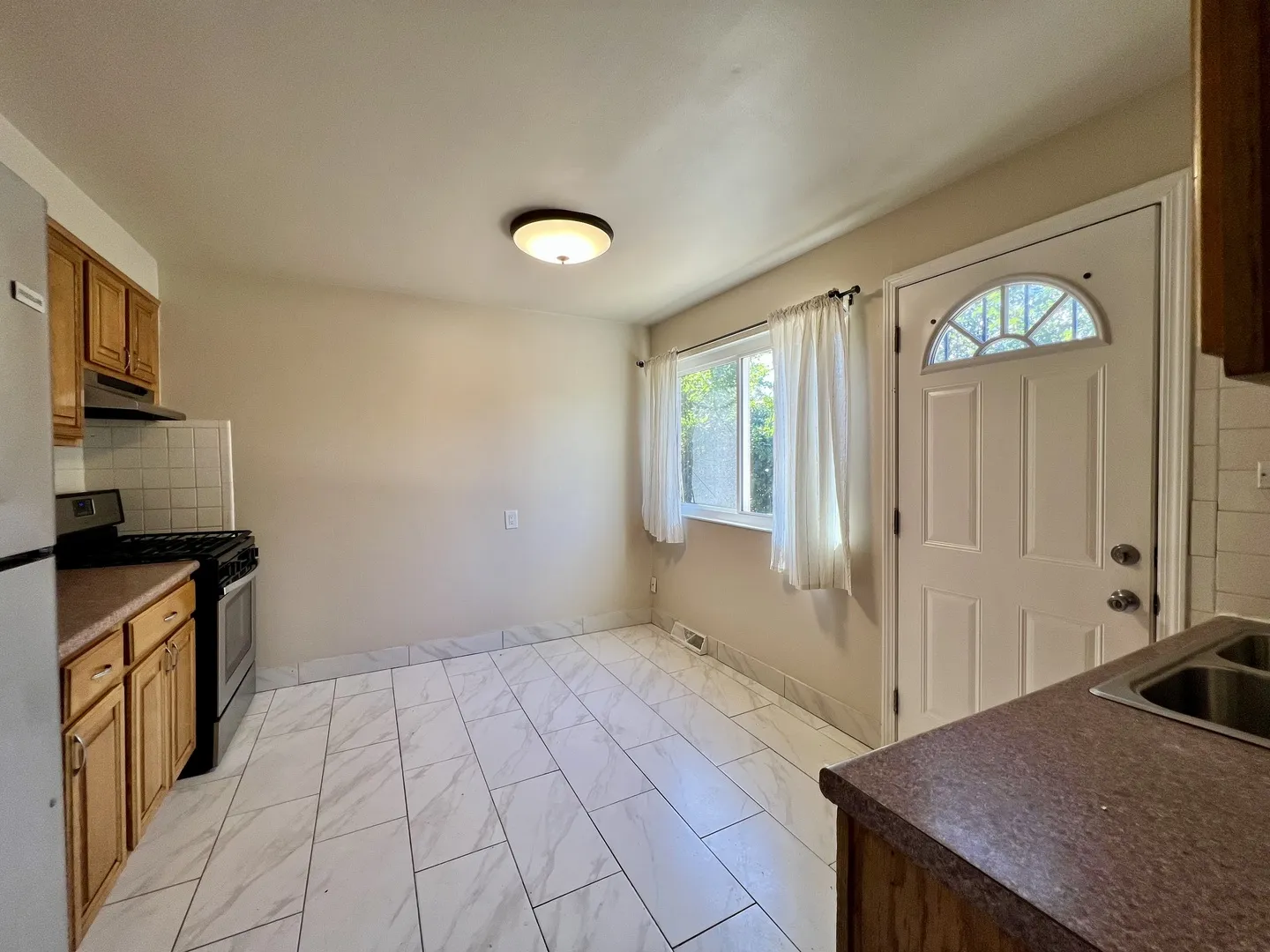 5025 Suffield Ct, ,  60077, USA 60077-unit#B-Skokie-IL