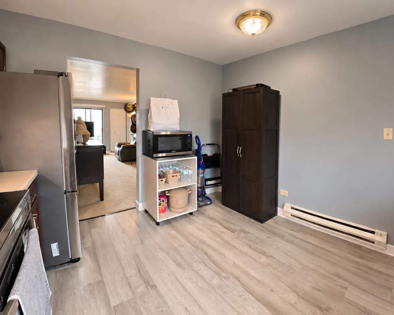 2221 Nichols Rd, ,  60004, USA 60004-unit#F-Arlington Heights-IL