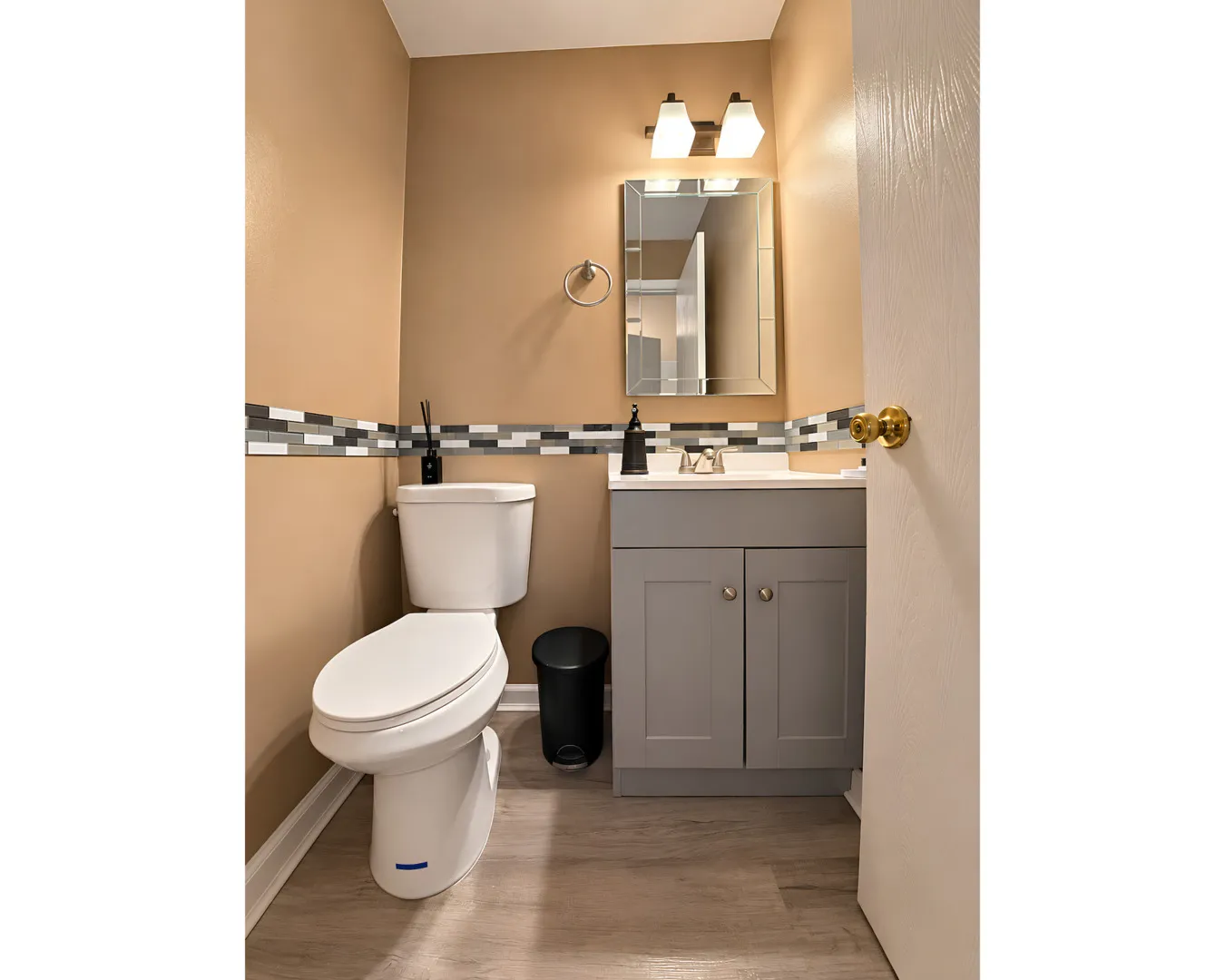 2221 Nichols Rd, ,  60004, USA 60004-unit#F-Arlington Heights-IL