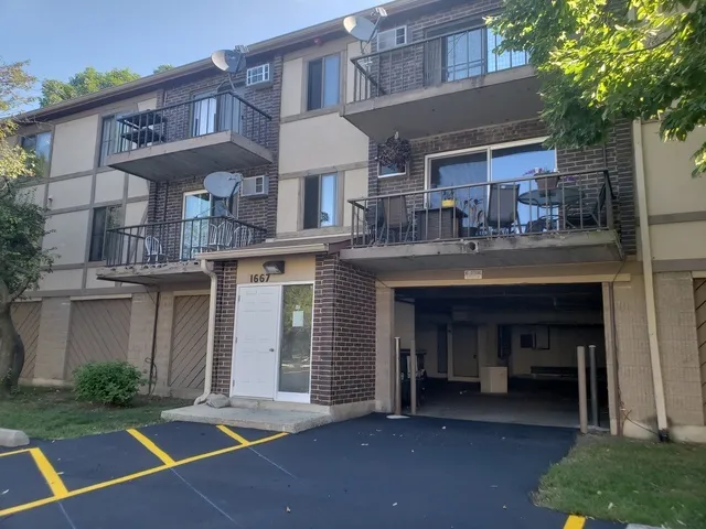 1667 Kiowa Cir, ,  60565, USA 60540-unit#203-Naperville-IL