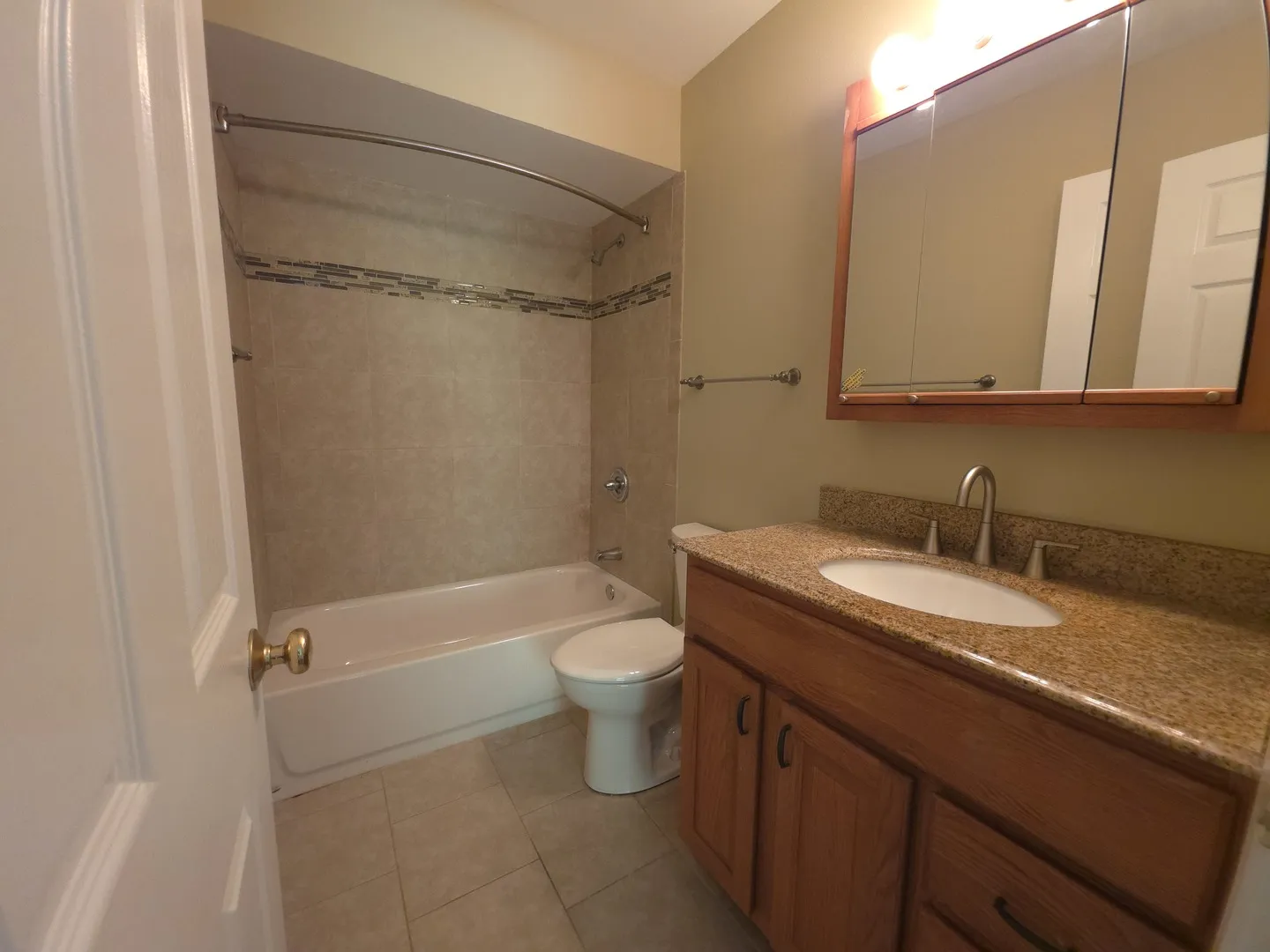 1667 Kiowa Cir, ,  60565, USA 60540-unit#203-Naperville-IL