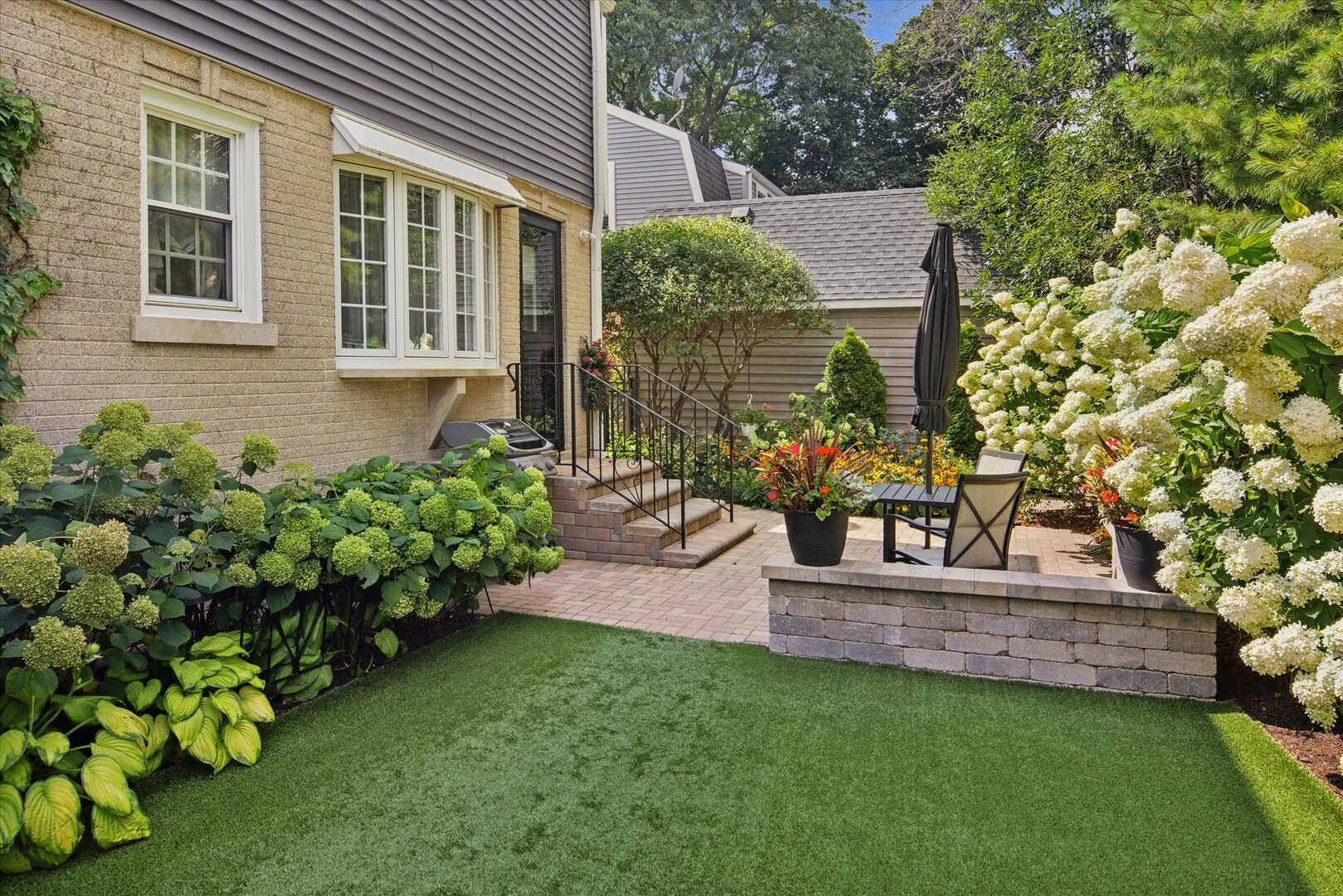 5825 N Caldwell Ave, ,  60646, USA 60646-Chicago-IL