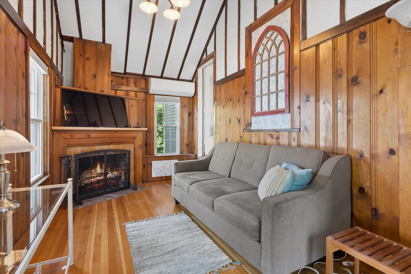 5825 N Caldwell Ave, ,  60646, USA 60646-Chicago-IL