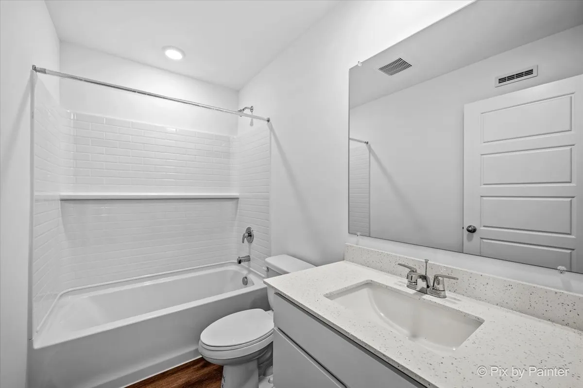 ,  60173, USA 60173-Schaumburg-IL