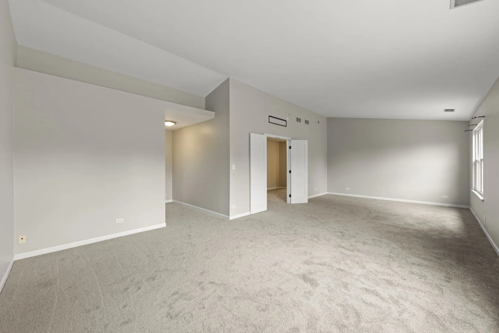 808 Livingston Ct, , 60540, USA 60540-Naperville-IL