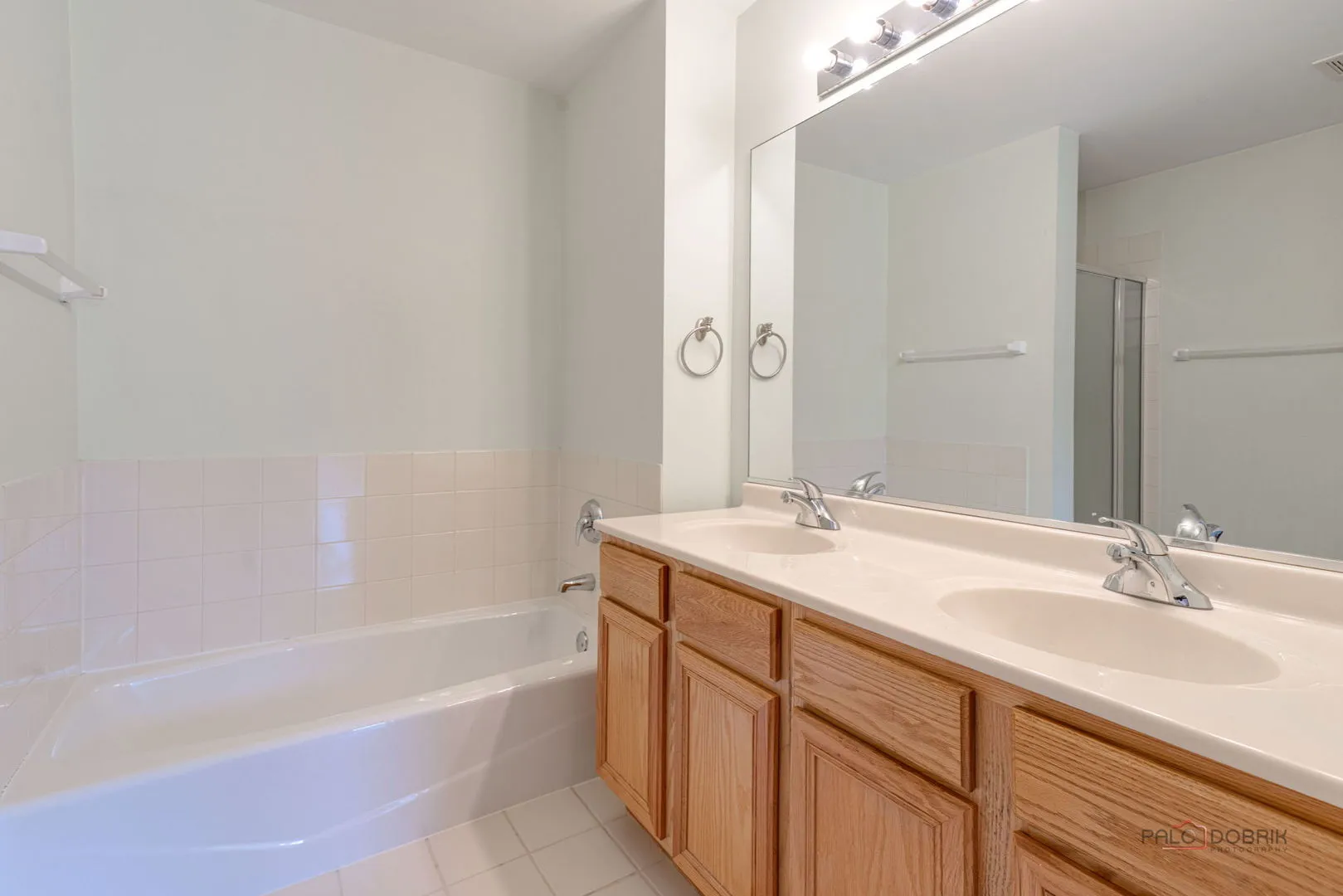 1002 Kensington Dr, ,  60062, USA 60062-Northbrook-IL