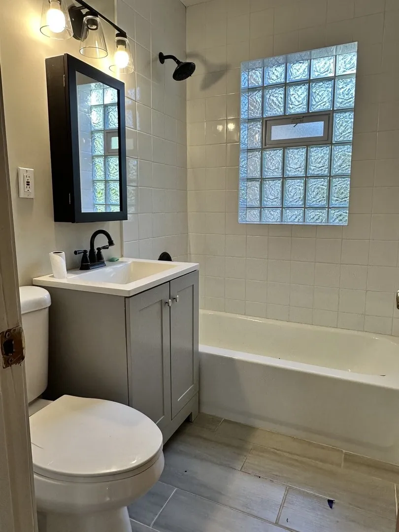10816 S Central Park Ave, , 60655, USA 60655-Chicago-IL