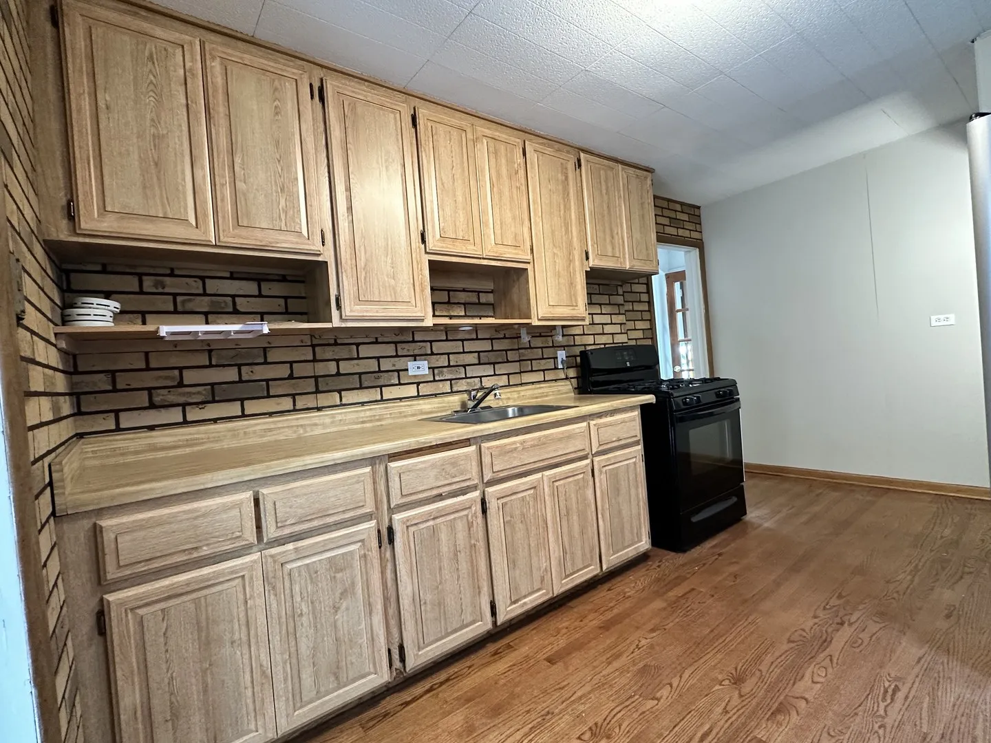 10816 S Central Park Ave, ,  60655, USA 60655-Chicago-IL