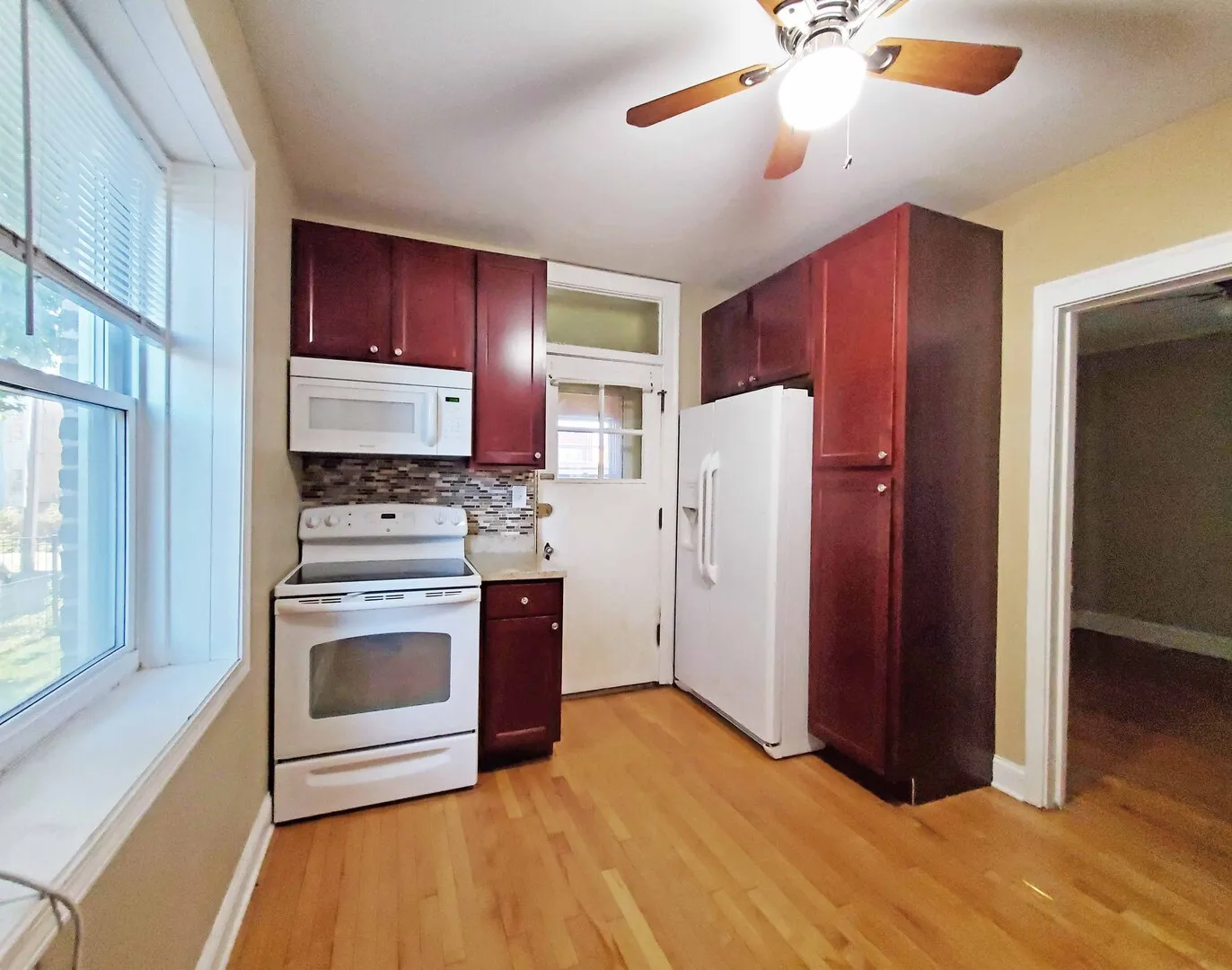 8922 Blvd, , 60077, USA 60077-unit#1-Skokie-IL