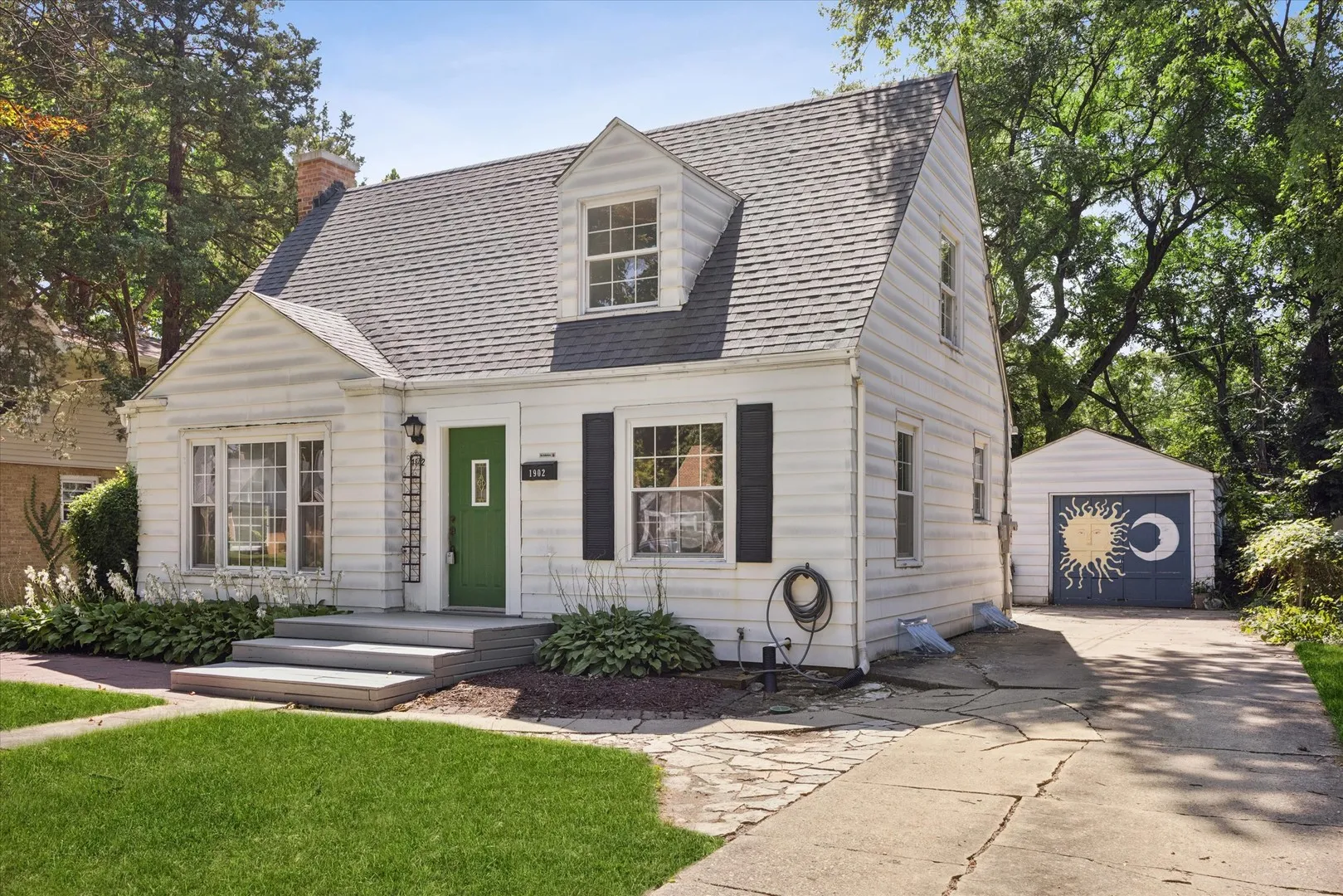 1902 E Indiana St, , 60187, USA 60187-Wheaton-IL