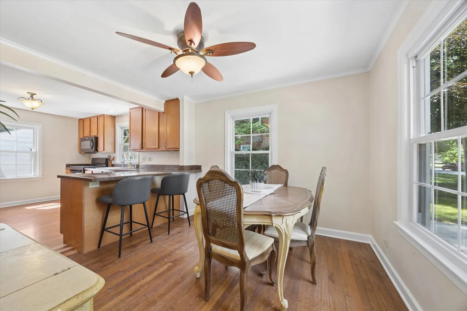 1902 E Indiana St, , 60187, USA 60187-Wheaton-IL
