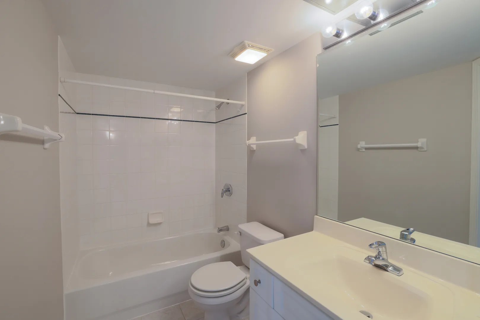 675 Pearson St, ,  60016, USA 60016-unit#804-Des Plaines-IL