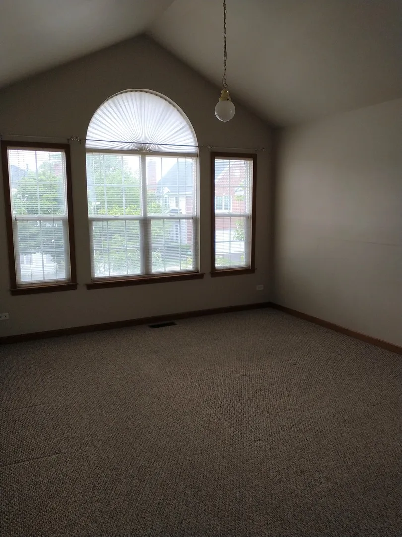 134 Allerton Dr, , 60194, USA 60194-Schaumburg-IL