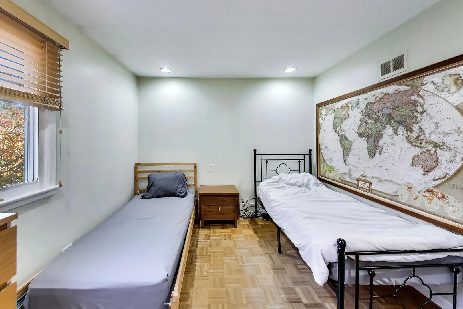 31 Mulberry E Rd, ,  60015, USA 60015-Deerfield-IL