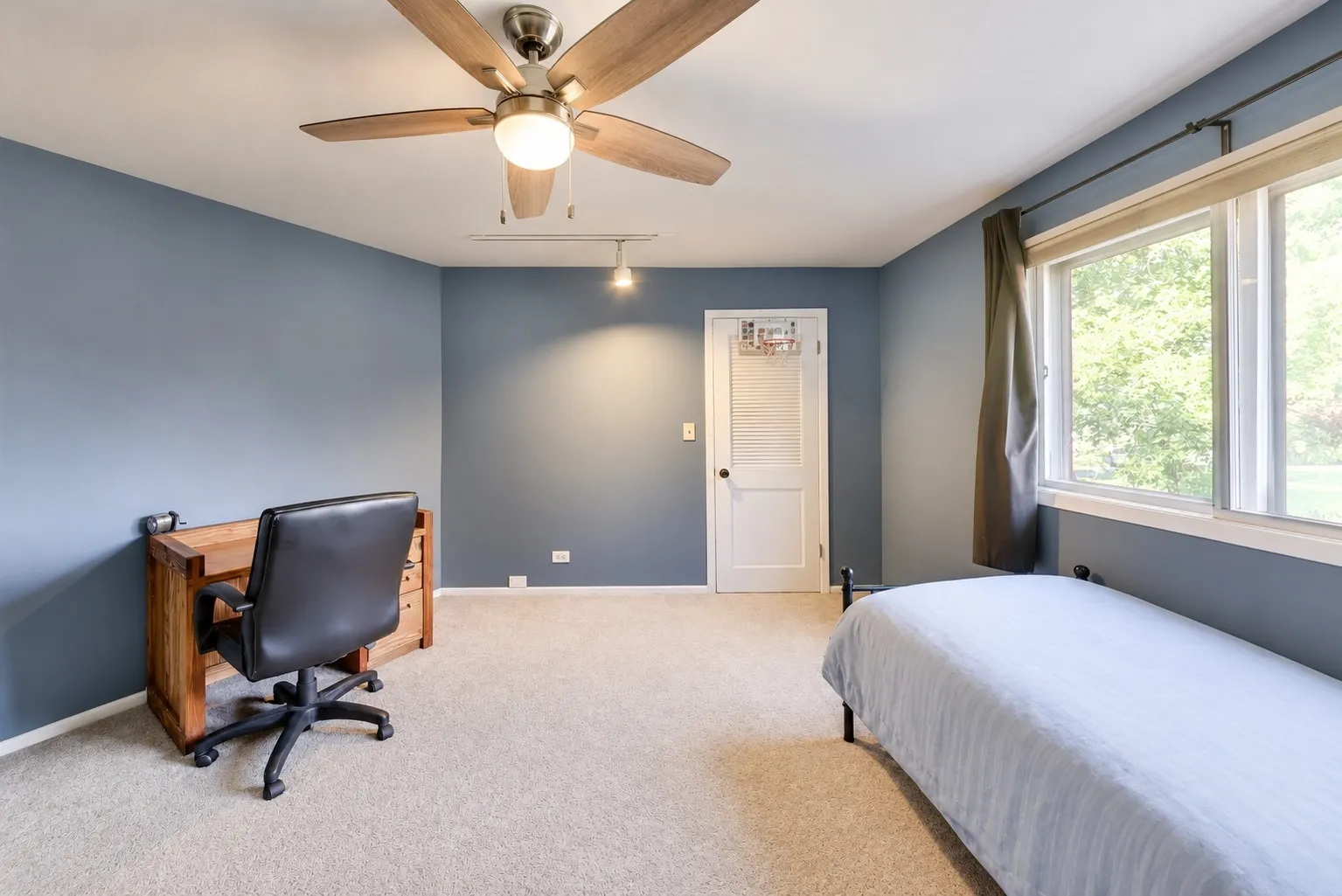 31 Mulberry E Rd, ,  60015, USA 60015-Deerfield-IL