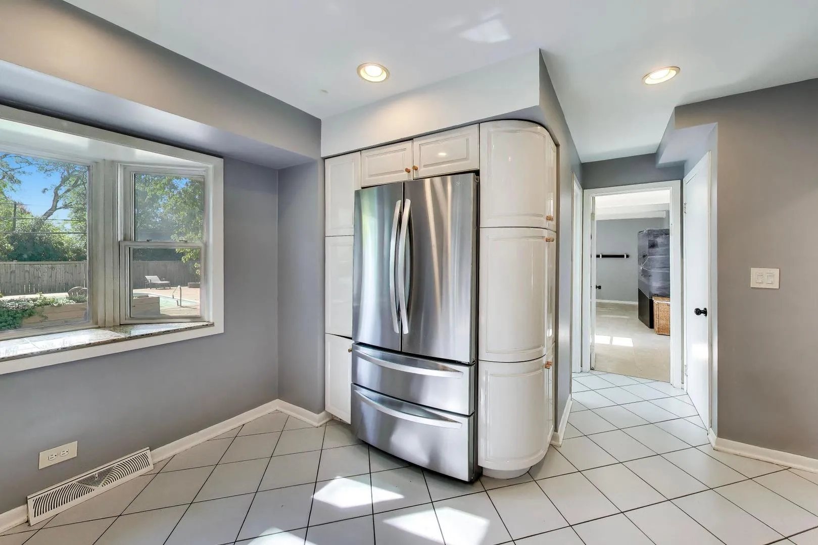 31 Mulberry E Rd, ,  60015, USA 60015-Deerfield-IL