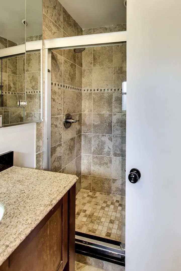 31 Mulberry E Rd, ,  60015, USA 60015-Deerfield-IL