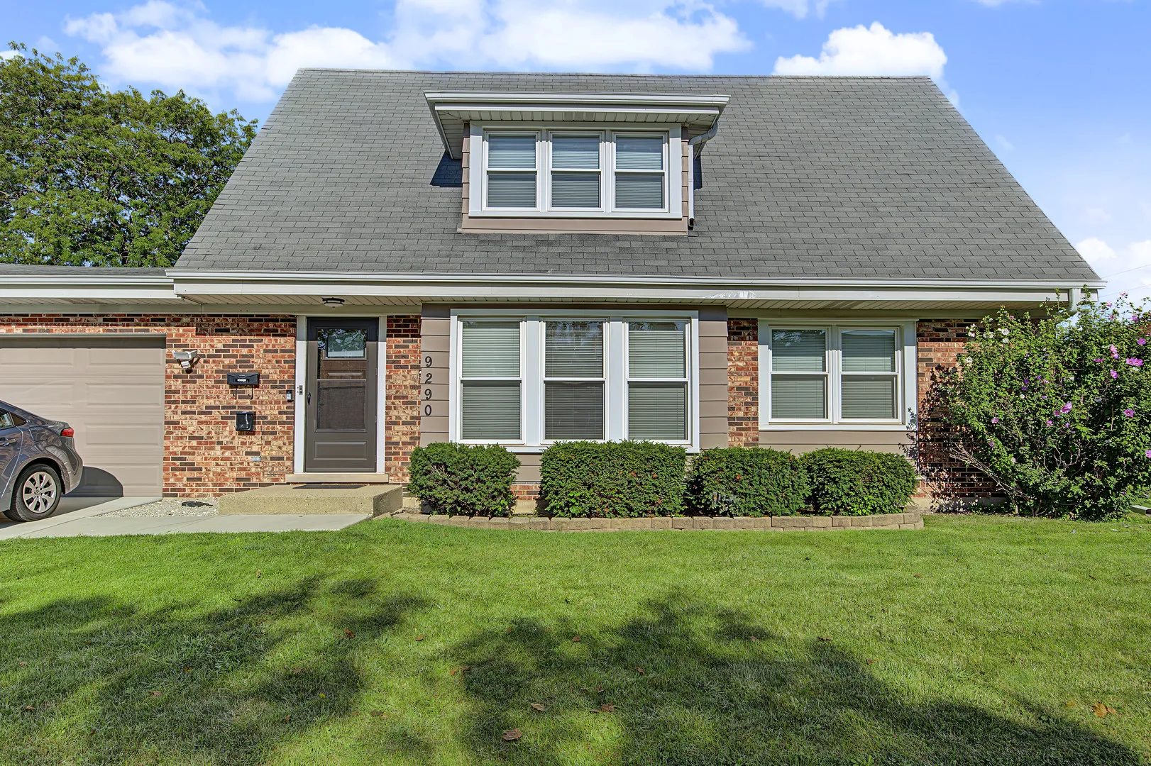 9290 Courtland Dr, , 60714, USA 60714-unit#1-Niles-IL