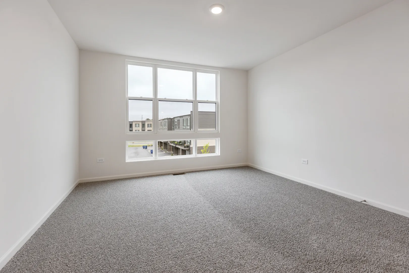 1283 Lakepointe Dr, ,  60173, USA 60173-Schaumburg-IL