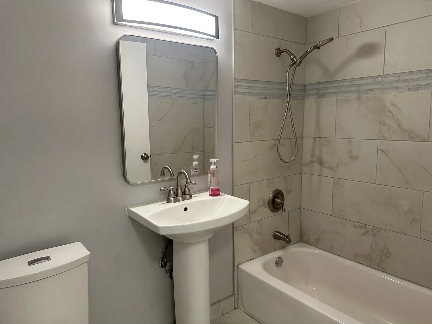 8805 N Dee Rd, , 60016, USA 60016-unit#1N-Des Plaines-IL
