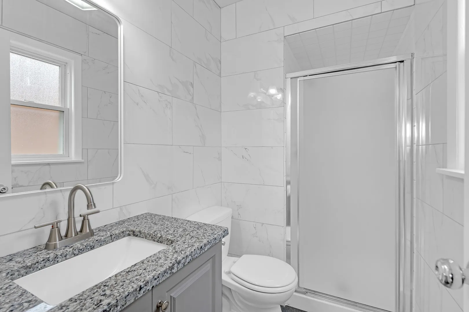 573 Dorothy Dr, , 60016, USA 60016-unit#2-Des Plaines-IL